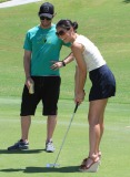 OliviaMunn_hollywood_domino_tournament_golf_021