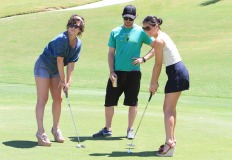 OliviaMunn_hollywood_domino_tournament_golf_026