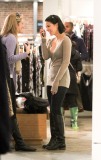 83484_Preppie_Olivia_Munn_shopping_at_the_French_Connection_store_in_Soho_6_122_802lo