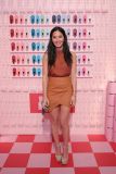 olivia-munn-celebrates-target-s-new-tribeca-store-with-glam-sesh-at-nail-it-up-in-new-york-09-29-2016_8