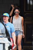 olivia-munn-arrives-on-the-set-of-the-buddy-games-in-vancouver-08-14-2017_4