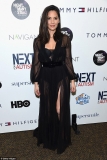 467E753D00000578-5096893-Olivia_Munn_hit_the_red_carpet_for_HBO_s_Night_Of_Two_Many_Stars-m-41_1511058643289