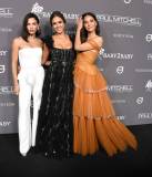 CULVER CITY, CA - NOVEMBER 10:  (L-R) Jenna Dewan, Jessica Alba, and Olivia Munn arrives at the The 2018 Baby2Baby Gala Presented By Paul Mitchell Event  at 3LABS on November 10, 2018 in Culver City, California.  (Photo by Steve Granitz/WireImage)