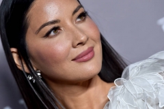 CULVER CITY, CALIFORNIA - NOVEMBER 09: Olivia Munn attends the 2019 Baby2Baby Gala Presented By Paul Mitchell at 3LABS on November 09, 2019 in Culver City, California. (Photo by Axelle/Bauer-Griffin/FilmMagic)