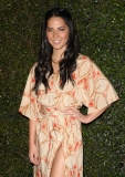 25888-oliviamunn-21-122-388lo.jpg