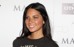 43409-oliviamunn-001-122-676lo.jpg