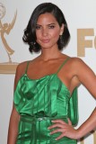 0919-olivia-munn-side-boob-emmys-26-480x720