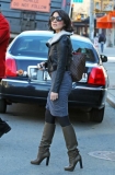 tn-by_mah0ne-Olivia_Munn_Hailing_A_Cab_In_New_York_28.02.11_013.jpg