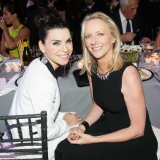 Julianna Margulies, Linda Wells,