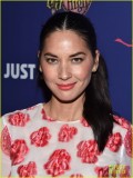 olivia-munn-just-jared-homecoming-dance-09