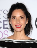 Olivia_Munn_-_The_41st_Annual_People_s_Choice_Awards_in_LA_-_January_7__2015_-_056