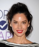 Olivia_Munn_-_The_41st_Annual_People_s_Choice_Awards_in_LA_-_January_7__2015_-_060