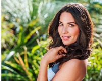 olivia-munns-new-proactiv-campaign-beauty