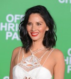 Olivia Munn (9)