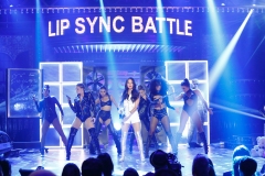 OliviaMunn_LipSyncBattleS02E02Promo_03