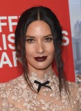 Olivia+Munn+Screening+Office+Christmas+Party+oXBvQLiKR9Dx