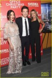 jennifer-aniston-olivia-munn-and-jason-bateman-attend-office-christmas-party-screening-in-nyc-15