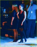 jennifer-aniston-olivia-munn-start-office-christmas-party-kate-mckinnon-31