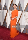 HOLLYWOOD, CA - FEBRUARY 28: Actress Olivia Munn attends the 88th Annual Academy Awards at Hollywood & Highland Center on February 28, 2016 in Hollywood, California.(Photo by Jeffrey Mayer/WireImage) *** Local caption *** Olivia Munn