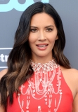 61422522_oliviamunn0111picturepub-6