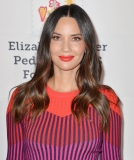 picturepub-olivia-munn-032