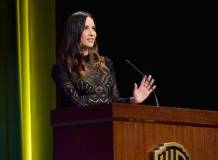 BURBANK, CA - OCTOBER 13:  Olivia Munn presents the Vanguard Award to Co-Founder of FCancer, Yael Cohen Braun onstage at the Barbara Berlanti Heroes Gala Benefitting FCancer at Warner Bros. Studios on October 13, 2018 in Burbank, California.  (Photo by Emma McIntyre/Getty Images for FCancer)