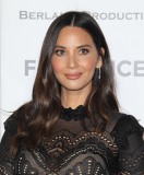 picturepub-olivia-munn-056