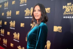 Olivia+Munn+2018+MTV+Movie+TV+Awards+Red+Carpet+wXwL-ZThI5Nx