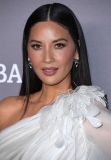 picturepub-olivia-munn-029