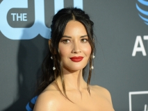 picturepub-olivia-munn-004