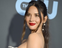 picturepub-olivia-munn-038