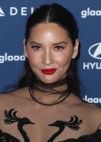 picturepub-olivia-munn-060