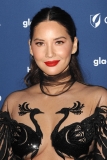 picturepub-olivia-munn-098