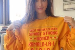 DeckTheHallsSweater12-23-2020