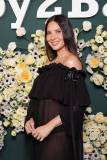 WEST HOLLYWOOD, CALIFORNIA - NOVEMBER 08: Olivia Munn attends the 2025 Baby2Baby Gala Presented By Paul Mitchell at Pacific Design Center on November 08, 2025 in West Hollywood, California. (Photo by Stefanie Keenan/Getty Images for Baby2Baby)