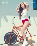 bustle_20250911_p_3719338397936947541_5_video_cover_3719336673004268534