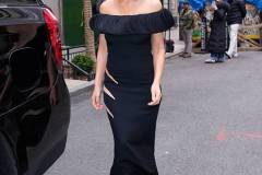 NEW YORK, NY - APRIL 2: Olivia Munn is seen on April 2, 2025 in New York City.  (Photo by XNY/Star Max/GC Images)