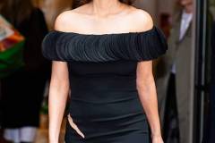 NEW YORK, NEW YORK - APRIL 02: Olivia Munn is seen in Midtown on April 02, 2025 in New York City. (Photo by TheStewartofNY/GC Images)