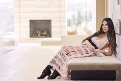 olivia-munn-for-modern-luxury-manhattan-april-2025-1