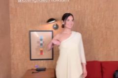 oliviamunn_20250512_STORIES_3631143635680325919_8_video_cover_3631260647968388899