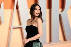 BEVERLY HILLS, CALIFORNIA - MARCH 02: Olivia Munn attends the 2025 Vanity Fair Oscar Party Hosted By Radhika Jones at Wallis Annenberg Center for the Performing Arts on March 02, 2025 in Beverly Hills, California.  (Photo by Jamie McCarthy/WireImage)