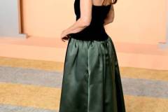 BEVERLY HILLS, CALIFORNIA - MARCH 02: Olivia Munn attends the 2025 Vanity Fair Oscar Party Hosted By Radhika Jones at Wallis Annenberg Center for the Performing Arts on March 02, 2025 in Beverly Hills, California. (Photo by Lionel Hahn/Getty Images)