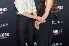 LOS ANGELES, CALIFORNIA - APRIL 04: (L-R) Amanda Peet and Olivia Munn attend the special screening of Apple TV+