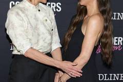 LOS ANGELES, CALIFORNIA - APRIL 04: (L-R) Amanda Peet and Olivia Munn attendthe special screening of Apple TV+
