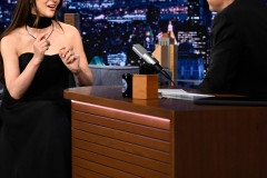 711350777_olivia-munn-4