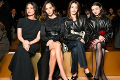 Olivia Munn, Rebecca Dayan, Clara McGregor, Lily Mcinerny