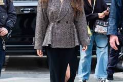 NEW YORK, NEW YORK - MARCH 31: Olivia Munn is seen in Midtown on March 31, 2026 in New York City. (Photo by TheStewartofNY/GC Images)