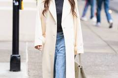 NEW YORK, NEW YORK - JANUARY 07: Olivia Munn is seen in the Upper East Side on January 07, 2026 in New York City. (Photo by TheStewartofNY/GC Images)