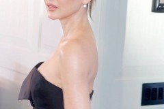 oliviamunn_20260329